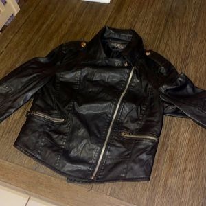 Feng Zhi Lan Leather Jacket. Size small.